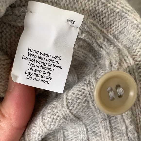 NWT J. CREW FACTORY Gray Lambswool V-Neck Long Sleeves Cardigan Sweater Size S - Picture 14 of 14